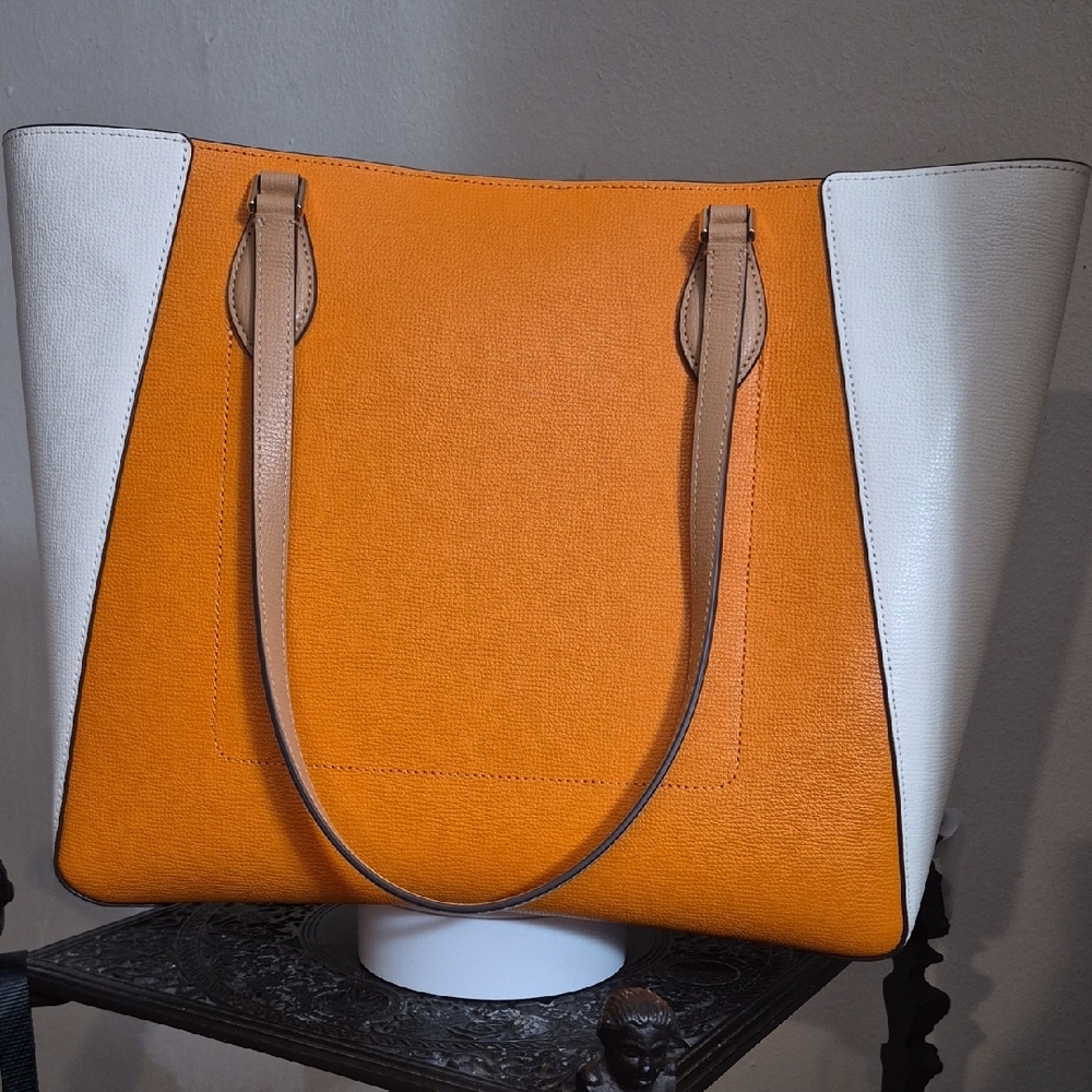 Kate Spade Vibrant Orange and Cream Tote - Picture 4 of 11
